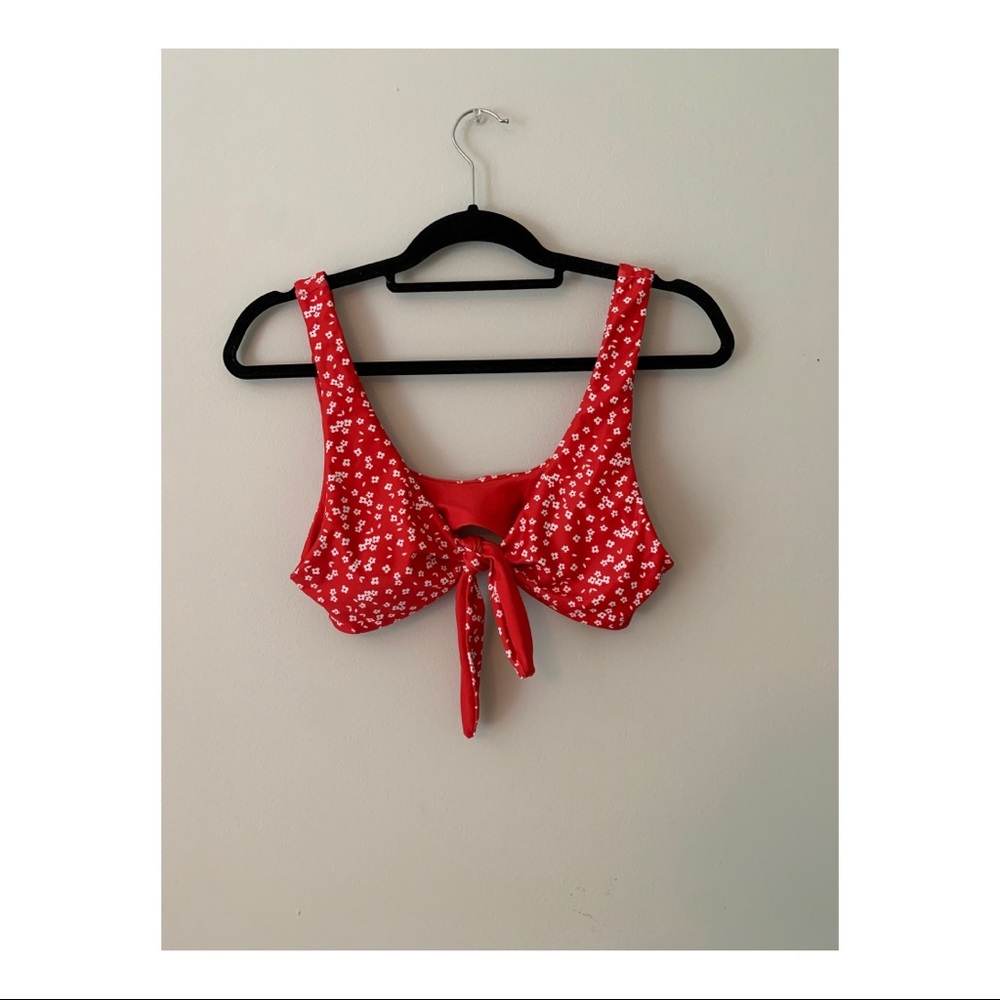 NWOT- Shein Bikini Top
